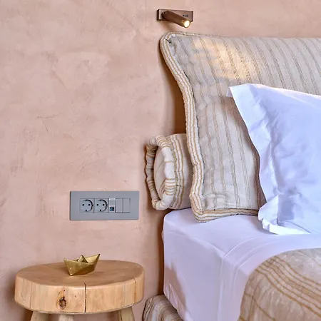 Theseatree Paros Apartment *