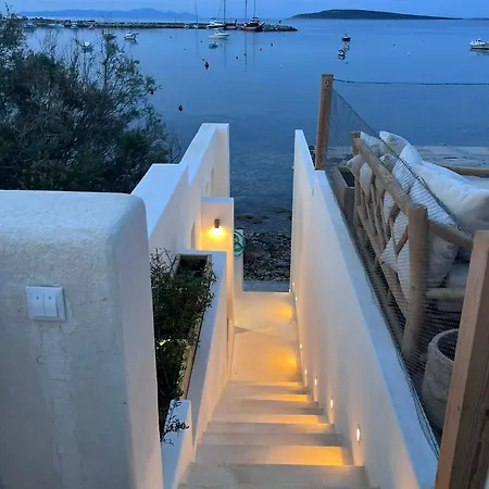 Theseatree Paros Apartment *